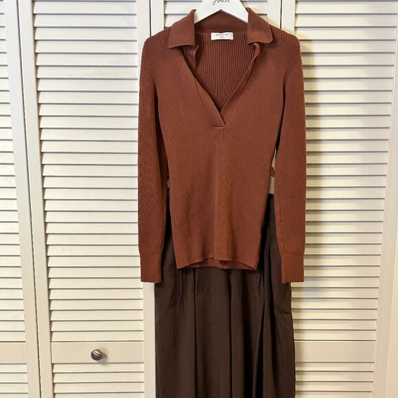 Babaton Top: Size 2XS - Picture 2 of 10